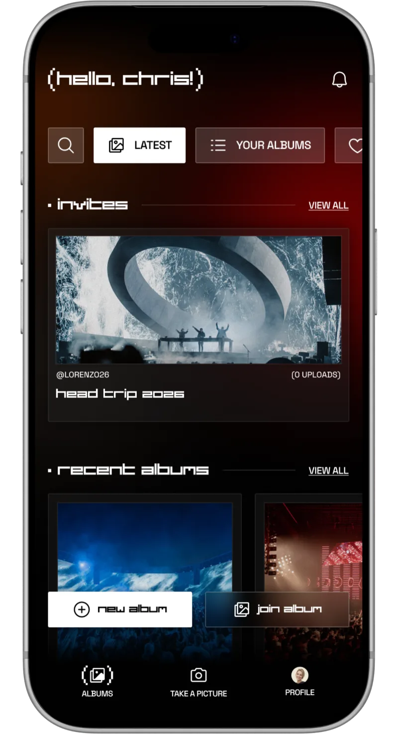 Plurr home screen greeting the user, with an album invite and recent albums